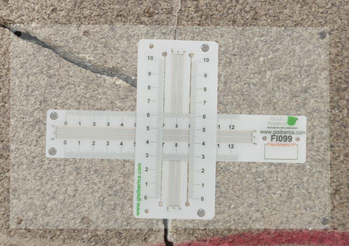 Carcasa de proteccion FI152 Carcasa de proteccion FI152